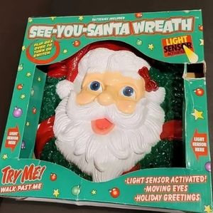 Motion Sensor Talking Santa Wreath Battery Operated
